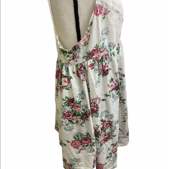 Victoria secret top floral spaghetti straps size large.tank top - Picture 4 of 7